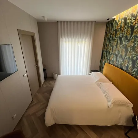 Charme Bed & Breakfast 3*